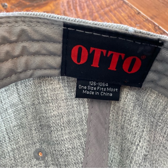 5518 Designs Butte, Montana NWT - Picture 7 of 9